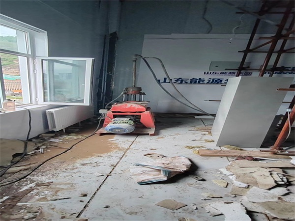 崆峒地基基础下沉墙体裂缝加固注浆顶升施工